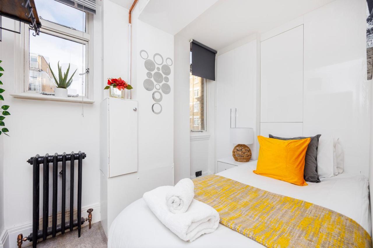2 Bed Apartment Лондон Екстериор снимка